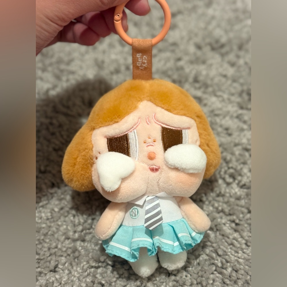 Authentic POP MART CRYBABY Sunset Concert Series Plush Pendant
